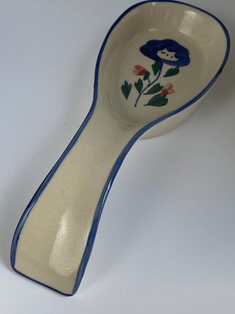 In good vintage condition. Please see the pictures.  Thank you for shopping! Spoon Rest Pottery Painting Ideas, Painted Spoon Rest, Clay Spoon Rest, Spoon Holder Ceramic, Spoon Rest Pottery, Painted Spoons, Ceramic Spoon Rest, Making Stuff, Spoon Rests