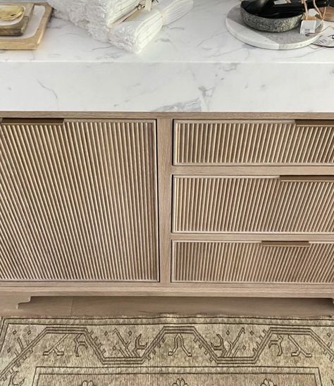 Reeded Cabinets, Cabinet Detailing, Cabinet Door Styles, Using Chalk Paint, Colorful World, Dream Bathrooms, Furniture Renovation, Furniture Details, Cabinet Styles