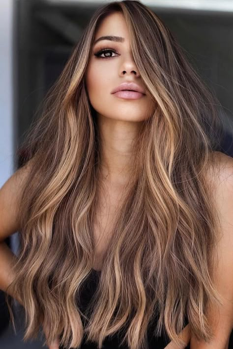 Hair Color Brunette, Brunette Hair Color Ideas, Natural Blonde Highlights, Brunette Hair With Highlights, Brown Hair Balayage, Balayage Brunette, Hair Color Balayage, Hair Inspiration Color, Light Brown Hair