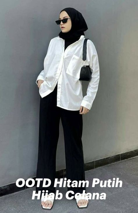 Ootd Hitam Putih Hijab Celana Black And White Outfits Hijab, Black And White Hijab Outfit, Outfit Kemeja Putih, Ootd Bukber, Style Kondangan Hijab, Outfit Celana Kulot, Ootd Office, Outfit Ideas Hijab, Fashion Outfits Hijab