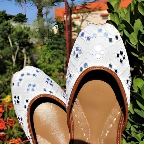 urbanjutties Manufacture Jutties maker Flat Shoes White, Indian Wedding Shoes, Pretty Sandals, White Wedding Shoes, Shoes Silver, Embroidered Shoes, White Slip, Silver Shoes, Black Slip Ons