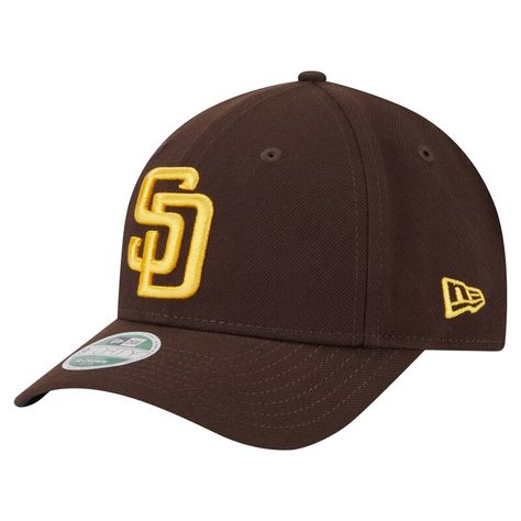 Get your young San Diego Padres fan ready with this Player Replica 9FORTY Adjustable Hat from New Era. This hat features an embroidered team graphic on the front panels, letting their San Diego Padres spirit shine. With its structured fit and mid crown, this hat provides a comfortable and stylish look for any fan. Softball Gear, Lacrosse Gear, Hockey Gear, New Era Logo, Baseball Gear, Golf Gear, Sneaker Release, Soccer Balls, San Diego Padres