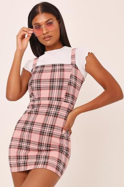 Checked Dress Outfit, Check Dresses For Women, Checkered Dress Outfit, Pinafore Dress Outfit, Check Pinafore Dress, Form Outfits, 6th Form, Pink Tartan, Sixth Form