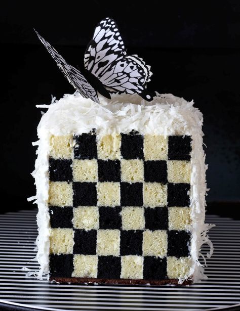 Black checkerboard cake, coconut frosting... perfect for a very special occasion. Checkered Cake, Checkerboard Cake, White Cake Recipe, Munnar, A Piece Of Cake, Take The Cake, Piece Of Cake, Love Cake, Fancy Cakes