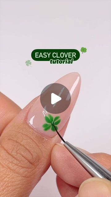 Jeanette Flores on Instagram: "Nail Hack! 🤯 Easy clover nail art for beginners!!🍀 Save for Saint Patrick’s Day nail inspo if you loved this dragging clover technique ☘️  FOLLOW for more fun & easy nail tutorials 🎥💅🏽  Using @dndgel (code: JEN25) •878 Picnic for 2  •No Cleanse Top Gel •4 leaf clover •Nail Art Liner Brush 11  #dndgelpolish #dndgel #nailhacks #diynails #easynailart #nailtutorial #howto #stepbystep #clovernails #saintpatricksdaynails #greennails #fourleafclover #uñas #nailsofinstagram #instagramnails #nailinspo #springnails #springnails2024" Clover Nails Four Leaf, Nail Art For Beginners Arts, 4 Leaf Clover Nails, Four Leaf Clover Nails, Luck Nails, Clover Nail Art, Clover Nails, Picnic For 2, Easy Nail Art For Beginners