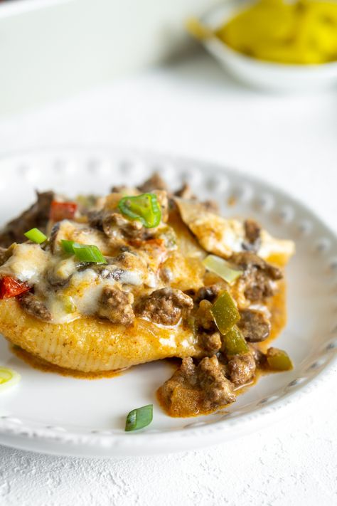 Cheesesteak Stuffed Shells, Oh Snap Macros, White Cheese Sauce, Shells Recipe, Gluten Free Noodles, Macro Friendly Recipes, Philly Cheese, Cheese Steak, Stuffed Shells Recipe