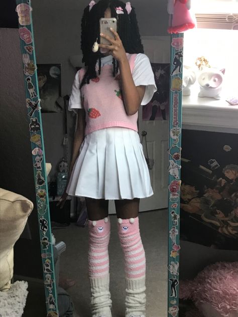 Kawaii Aesthetic Outfits, Cute Kawaii Outfits, Kawaii Outfit Ideas, Early 2000s Fashion, Frilly Dresses, Pastel Outfit, Kawaii Clothes, Kids' Fashion, 2000s Fashion