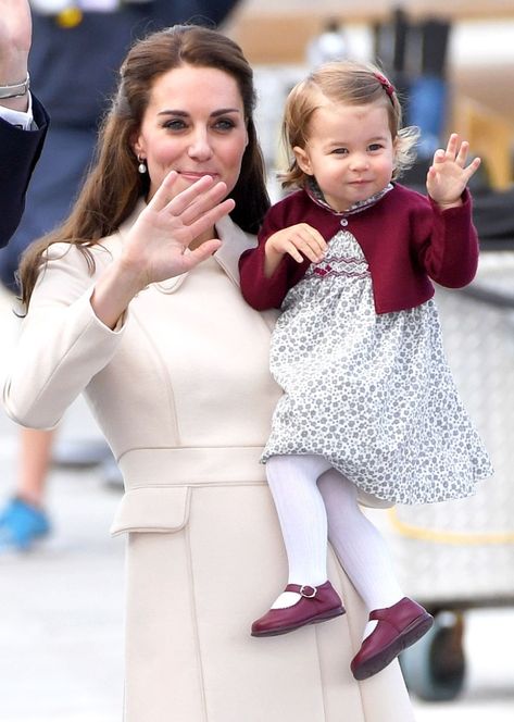 Princess Charlotte of Cambridge: Meet Kate Middleton, Prince William's Daughter Prince William Daughter, Kate Middleton Daughter, Kate Middleton Family, Prince William Family, Princesa Charlotte, Cambridge Family, Fun Questions, Kate Middleton Prince William, Princess Kate Middleton