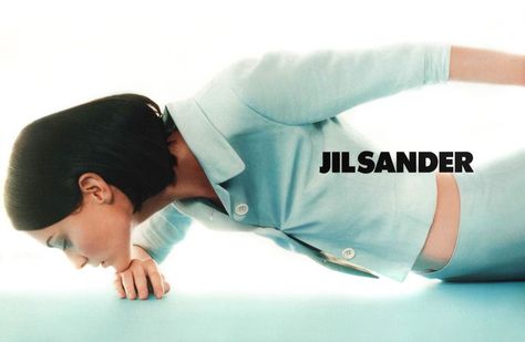 Jil Sander S/S 95 Campaign (Jil Sander) Jil Sander 90s, Id Magazine, Craig Mcdean, Fashion Things, Clubbing Aesthetic, Outdoor Shoot, Brand Campaign, Magazine Editorial, Ad Agency