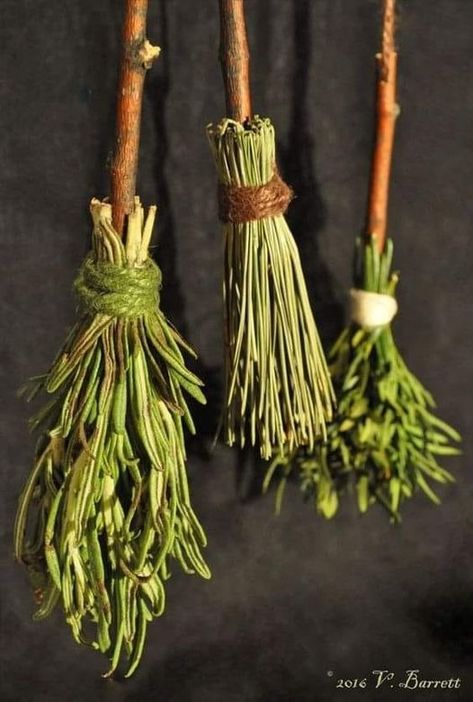 Broom Magic, Witch Pentacle, Wiccan Crafts, Old Hag, Pagan Crafts, Witch Diy, Witchy Crafts, Witch Broom, Witch Decor