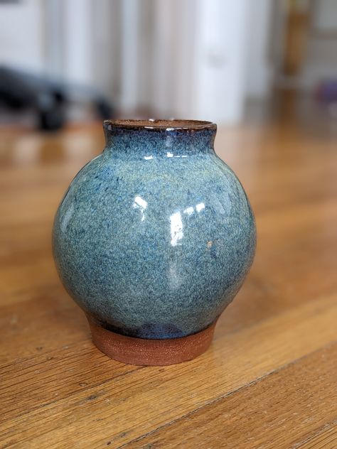 Glazes On Red Clay, Amaco Glazes On Red Clay, Red Clay Glaze Ideas, Amaco Blue Rutile, Blue Rutile Glaze, Blue Rutile, Stoneware Glazes, Glaze Combos, Glaze Ideas