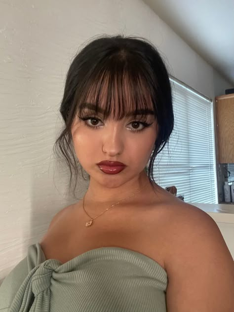 Bangs And Round Face, Front Bangs On Round Face, Fringe Bangs On Round Face, Makeup For Bangs Hair, Prom Hairstyles Round Face, Long Hair With Bangs Heart Shaped Face, Front Bangs With Long Hair Round Face, Bangs On Big Forehead, Black Hair Round Face