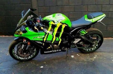 Monster Motorcycle, Monster Bike, Motorcycle Tips, Monster Craft, Kawasaki Bikes, Image Moto, Motorcross Bike, Monster Crafts, Monster Energy Drink