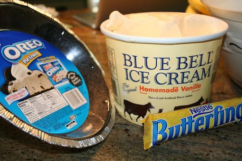 Butterfinger Ice Cream Pie, Hot Fudge Recipe, Butterfinger Ice Cream, Butterfinger Pie, Oreo Pie Crust, Ice Cream Pie Recipe, Blue Bell Ice Cream, Homemade Hot Fudge, Homemade Crust