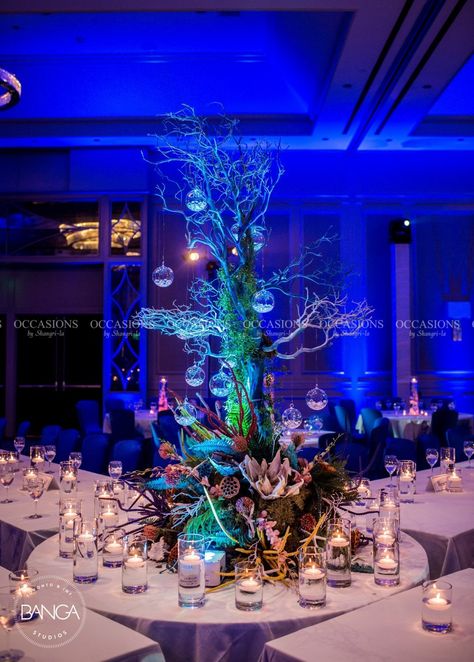 Under The Sea Wedding Dress, Underwater Centerpieces, Under The Sea Quinceanera, Abi Ball, Modern Wedding Centerpieces, Underwater Wedding, Avatar Theme, Quince Themes, Underwater Party