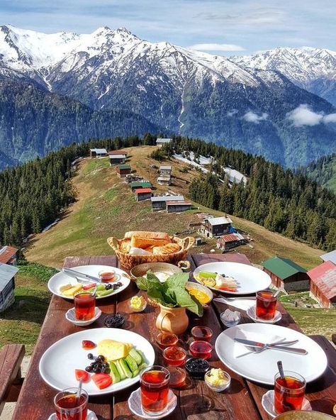 https://flic.kr/p/2eErN7z | Myytävät asunnot Alanyassa Turkki | www.facebook.com/asunnotAlanyassaTurkki/ Rize Turkey, Breakfast With A View, Romantic Breakfast, Alanya Turkey, Turkish Breakfast, Pakistan Travel, Turkey Travel, Travel Insurance, Antalya