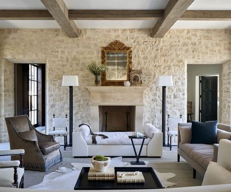 Austin Stone, Casa Vintage, Luxury Furniture Brands, Contemporary Furniture Design, Farmhouse Style House, Stone Houses, Stone House, Architect Design, Rustic Elegance