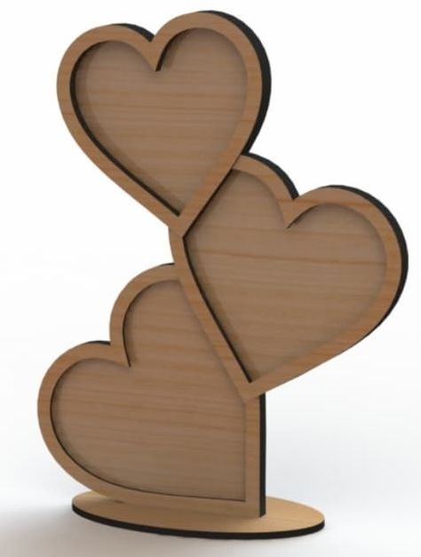 Photo Frame Diy Craft, Mdf Photo Frame Design, Heart Picture Frame Craft, Cnc Picture Frame, Heart Shape Frame, Heart Shape Mdf Board Painting, Crafts For Beginners, Photo Frame Crafts, Art For Beginners