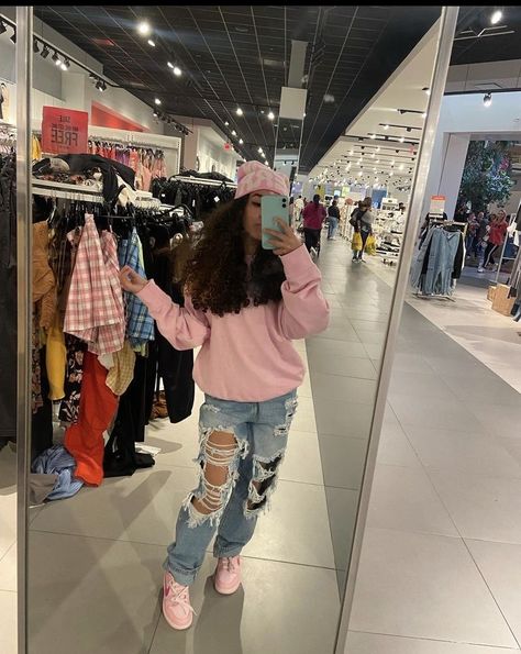 Xoxo.barb 🅿️, Cute Swag Outfits For Women, Outfit Ideas With Dunks, Pink School Outfits, Triple Pink Dunks Outfits, Outfit Ideas For School Black Women, First Day Of School Outfit Black Women, Shein Outfits For School, 9th Grade Outfits