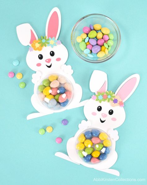 Diy Candy Holder, Markdag Idees, Easter Cricut Ideas, School Goodie Bags, Easter Candy Crafts, Diy Cricut Gifts, Bunny Candy Holder, Candy Holder Diy, Candy Holder Svg