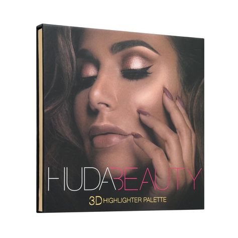 Tendance Beauté : Tout savoir sur la ligne cosmétique Houda Beauty Makeup Huda Beauty, Huda Beauty Eyeshadow Palette, Huda Beauty Lashes, Huda Beauty Eyeshadow, Huda Beauty Makeup, Nude Palette, House Of Beauty, Palette Color, Highlighter Palette