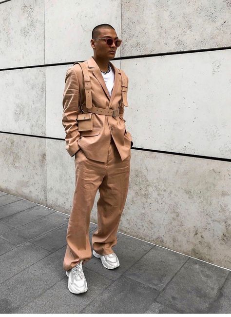 Earth Tones Fashion, Co Ord Suit, Paris Mens Fashion, Nude Outfits, Classy Streetwear, Chic Streetwear, Mens Outfit Inspiration, Mens Fashion Week, Mens Fashion Classy