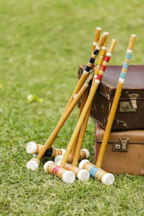 40 BEST OUTDOOR GRADUATION PARTY IDEAS FOR GUYS - Anuri's Journey Old Money Croquet, Croquet Game Lawn, Croquette Game, Croquet Wedding, Wedding Croquet, Lawn Croquet, Graduation Party Ideas For Guys, Scotland Party, Outdoor Graduation Party Ideas