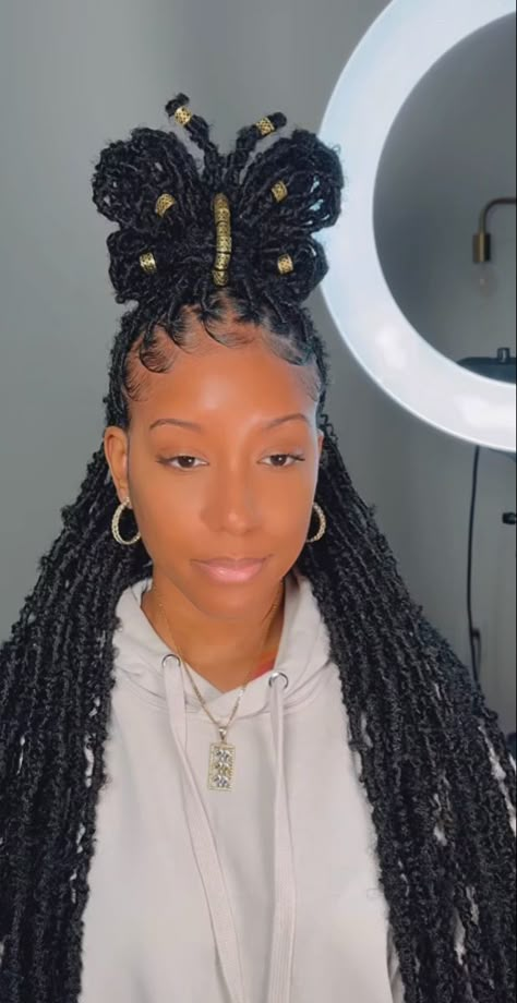 Cute Soft Locs Hairstyles, Cute Soft Locs, Curly Hairstyles Dyed, Locs Hairstyles Ideas, Soft Locs Hairstyles Ideas, Hairstyles Dyed, Soft Locs Hairstyles, African Braids Hairstyles Pictures, Headwrap Hairstyles