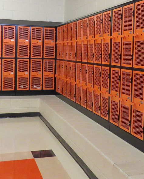 Sports Locker Room Aesthetic, Locker Room Aesthetic, Gym Locker Room, Orange Gym, Bathroom Industrial, Sports Display, Dance Nation, Steampunk Interior, Sports Locker