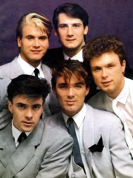 SPANDAU BALLET Tony Hadley, Martin Kemp, Spandau Ballet, 1980s Music, 80s Pop, 80's Music, En Pointe, 80s Music, New Romantics