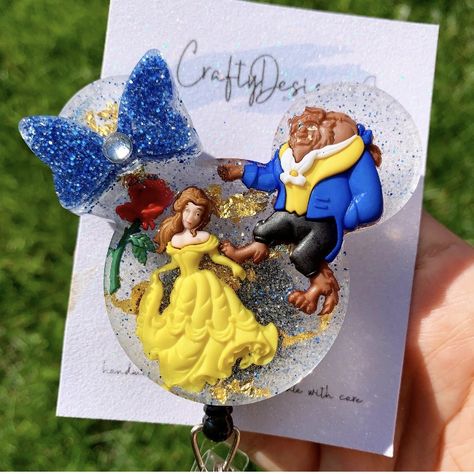 Beauty And The Beast Badge Reel, Nurse Crafts, Badge Reels Diy, Diy Uv Resin, Badge Ideas, Cup Charms, Pop Sockets, Resin Products, Layered Vinyl