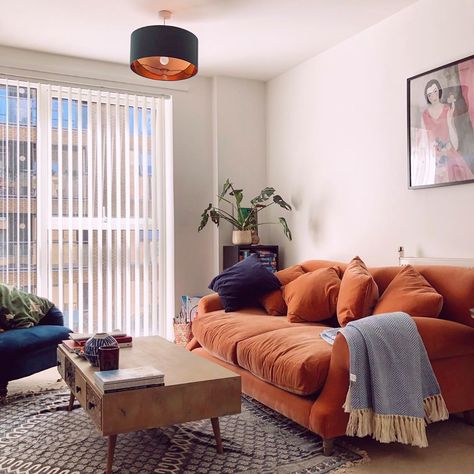 Loaf on Instagram: “Orange you glad it’s the weekend Loafers? (Sorry, we just couldn’t resist after spotting @siojourn’s gorgeous Crumpet sofa!) #Loaf…” Red Velvet Sofa, Asian Inspired Decor, Neutral Sofa, Best Living Room Design, Natural Living Room, Living Room Orange, Cosy Room, Perfect Living Room, Colourful Living Room