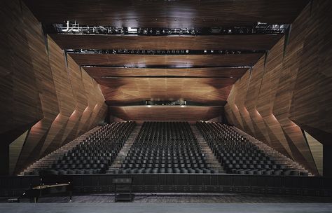 Festival Hall of the Tiroler Festspiele Erl - DMAA Theatre Hall, Modern Theatre, Auditorium Design, Theater Architecture, Henning Larsen, Conference Hall, Festival Hall, Lectures Hall, Theatre Design