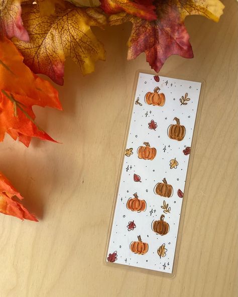 Autumn is coming 🍂 ✨ Custom made laminated bookmarks 🍂Autumn/ halloween themed Bookmarks Autumn, Readers Aesthetic, Pumpkin Bookmark, Autumn Bookmark, Aesthetic Pumpkin, Homemade Bookmarks, Laminated Bookmarks, Girly Graphics, Autumn Is Coming