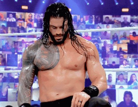 Roman Reigns GIF - Roman Reigns - Discover & Share GIFs Roman Reigns Gif, Wwe Gifs, Usos Wwe, Stephen James Model, Roman Reigns Shirtless, Roman Reigns Wwe Champion, The Shield Wwe, Football American, Wwe Pictures