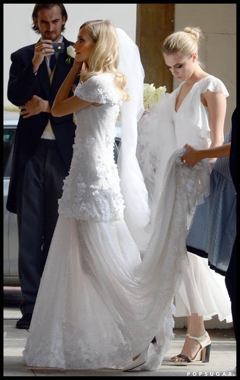 Poppy Delevingne Wedding, Chanel Wedding Dress, Poppy Delevigne, Stunning Wedding Photos, Celebrity Bride, Poppy Delevingne, Pippa Middleton, Nicole Richie, Victoria Dress