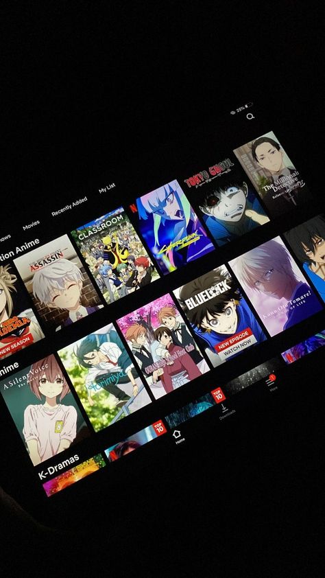 Netflix And Chill Tumblr, Ed Wallpaper, Snap Streak Ideas Easy, Anime Crafts, Netflix Movies, Foto Ideas Instagram, Night Aesthetic, My Vibe, Anime Shows