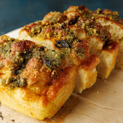 Foccacia Recipe, Homemade Focaccia Bread, Homemade Focaccia, Pasta Bake Easy, Focaccia Pizza, 5 Minute Meals, Focaccia Recipe, Sweet Dough, Focaccia Bread