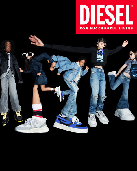 Playful distortions redefining fashion.
The new campaign for kids Fall Winter ‘23 by Diesel is out now


#DIESEL
#dieselkid
#Bravekid
#fallwinter23 Diesel Poster, Diesel Campaign, Diesel Aesthetic, Editorial Concept, Fashion Management, Retail Advertising, Kids Falling, Brave Kids, Diesel Store