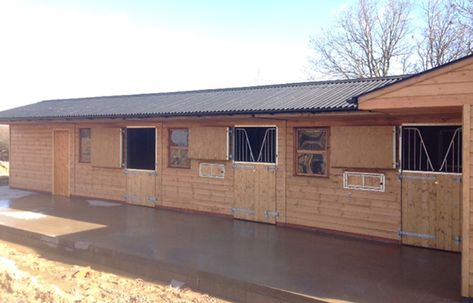 L Shape Stable Block (France) - Prime Stables Sweet Chestnut Tree, Field Shelters, Stable Block, Mary Green, Hay Barn, Sweet Chestnut, Stable Door, Chestnut Trees, Barn Ideas