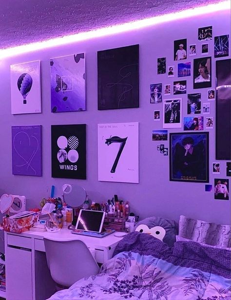 Study Table Inspo Aesthetic, Bts Bedroom Ideas, Army Bts Room Ideas, Bts Room Decor Aesthetic, Bedroom Ideas Kpop, Bts Room Decor, Bts Room, Army Room Decor, Bts Wallpaper Desktop