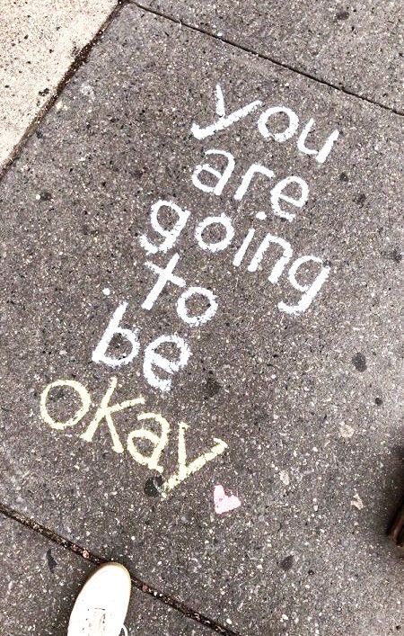 Chalk Art Quotes, Sidewalk Chalk Art, Message Positif, Sidewalk Chalk, Be Okay, Happy Words, Chalk Art, Daily Inspiration Quotes, Manifestation Quotes