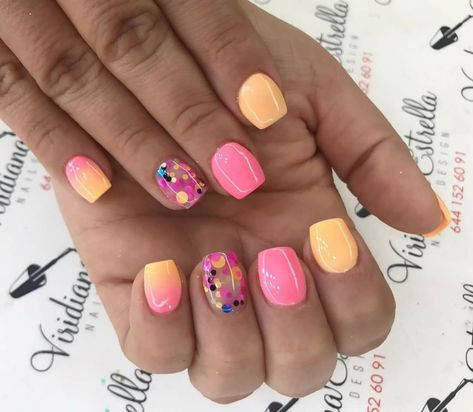 Mothers Day Manicure Ideas, Mother’s Day Nails Ideas, Mother’s Day Nail Designs, Mother Day Nails Designs, Mother Day Nails, Mother Daughter Nails, Mommy And Me Nails, Mother’s Day Nails, Mothers Day Nails Ideas