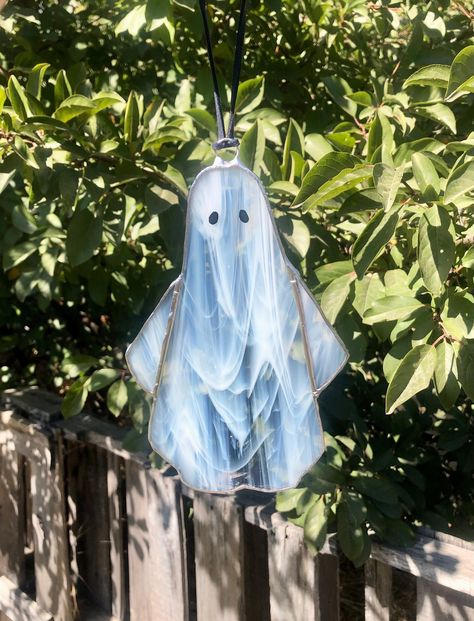 Halloween Ghost Stained Glass Suncatcher Handmade Art Gift Spooky Scary - Etsy Nerdy Stained Glass Art, Stained Glass Patterns Halloween, Ghost Stained Glass Patterns, Stained Glass Halloween Patterns, Fused Glass Halloween, Stained Glass Christmas Ornament, Stained Glass Studio, Stained Glass Patterns Free, Stained Glass Angel