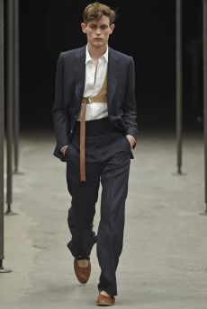 Dries Van Noten Menswear, Techno Girl, Menswear Runway, Male Dancer, Gay Fashion, Winter's Tale, Fashion Sketchbook, Best Mens Fashion, Fashion Runway