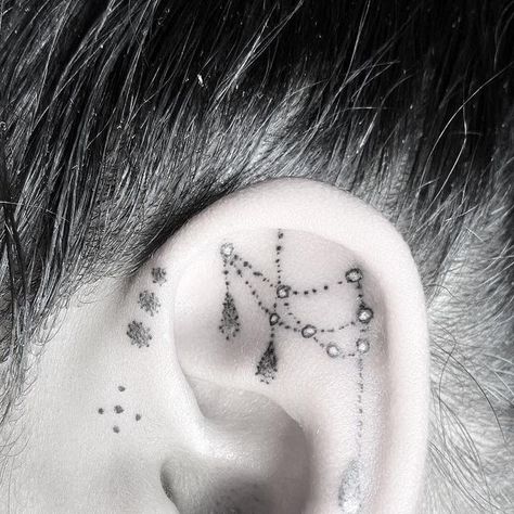 Tattoos | Brittany Rusznak on Instagram: "Chandelier ear • • • • #eartattoo #ear #tattoo #tattoosnob #chandelier #jewelry #jewelryaddict #jewelrytattoo #ink #inked #tattooed #blackwork #btattooing #blackworksubmission #cincinnatitattooartist" Tatto Designs, Chandelier Tattoo, Inner Ear Tattoo, Chandelier Jewelry, Inked Tattoo, Ear Tattoos, Inner Ear, B Tattoo, Jewelry Tattoo