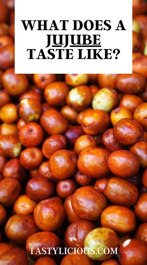 If you are new to this fruit, you may be wondering what does a jujube taste like? Keep reading to find out everything you need to know about the fruit’s flavor, texture, uses in the kitchen, and much more. how to eat jujube fruit | what does jujube tea taste like | what does a jujube taste like | what does a jujube fruit taste like | is jujube sweet Jujube Fruit Recipe, Jujube Recipes, Jujube Tea, Durian Cake, Jujube Fruit, Fruits And Vegetables List, Sticky Rice Cake, Fruit Benefits, Fruit Wine