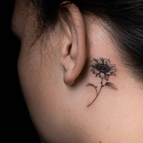 Sunflower Clavicle Tattoo, Sunflower Tattoo Ear, Behind The Ear Sunflower Tattoo, Sunflower Tattoo Behind The Ear, Sunflower Ear Tattoo, Sunflower Face Tattoo, Sunflower Tattoo Neck, Sunflower Behind Ear Tattoo, Sunflower Neck Tattoo