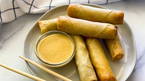 Copycat Chinese Imperial Palace Hot Mustard Recipe Chinese Mustard Recipe, Chinese Hot Mustard Recipe, Hot Mustard Recipe, Chinese Imperial Palace, Peppermint Patty Recipe, Mac Sauce Recipe, Asian Dipping Sauce, Chinese Mustard, Hot Mustard