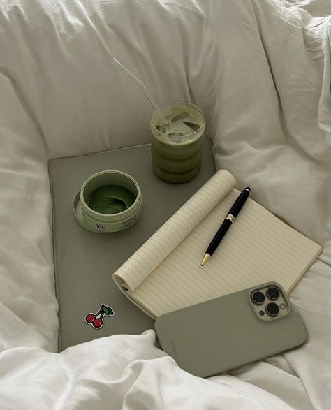 memento mori Matcha, Notebook, Pen, Bed, Green, White